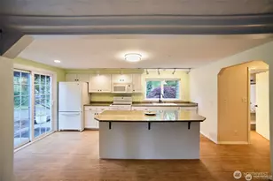 21005 55th Ave SE, Woodinville, WA 98072 - Photo 4