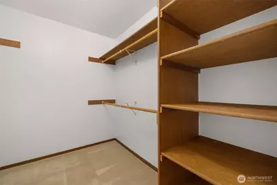 4202 Factoria Blvd SE #D2, Bellevue, WA 98006 - Photo 26