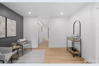 1212 NE 100th Street, Seattle, WA 98125 - Photo 6