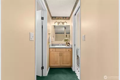 16442 NE 105th Place, Redmond, WA 98052 - Photo 18