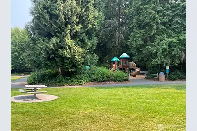 16442 NE 105th Place, Redmond, WA 98052 - Photo 38