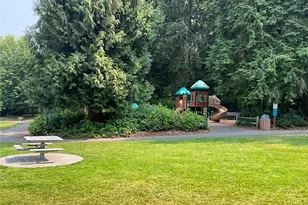 16442 NE 105th Pl, Redmond, WA 98052 - Photo 38
