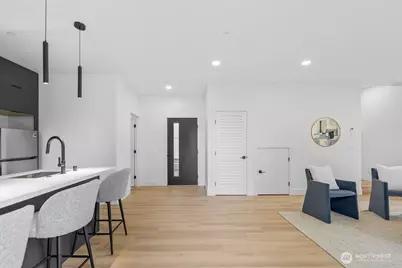1214 NE 100th Street, Seattle, WA 98125 - Photo 16