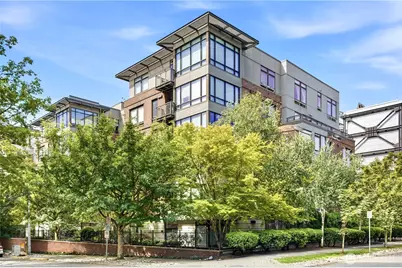 4547 8th Avenue NE #311, Seattle, WA 98105 - Photo 2