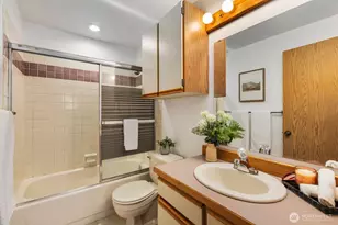 8017 NE 177th Ct, Kenmore, WA 98028 - Photo 12