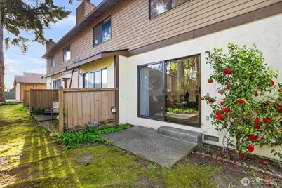 8017 NE 177th Court #504, Kenmore, WA 98028 - Photo 16
