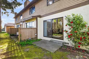 8017 NE 177th Ct, Kenmore, WA 98028 - Photo 16
