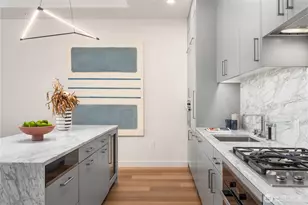 121 Stewart St, Seattle, WA 98101 - Photo 10