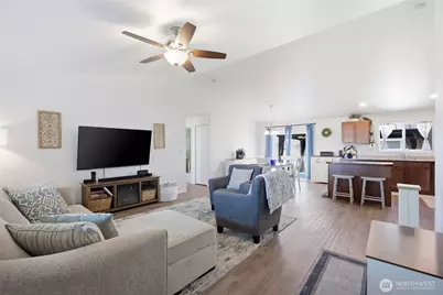 1305 W Polo Ridge Drive, Moses Lake, WA 98837 - Photo 4