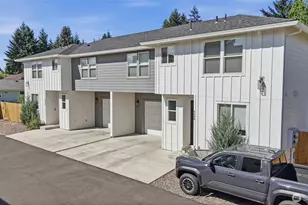 950 Walnut St, Kelso, WA 98626 - Photo 10