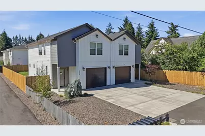 950 Walnut Street, Kelso, WA 98626 - Photo 4