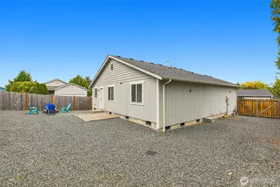 4704 60th Drive NE, Marysville, WA 98270 - Photo 16