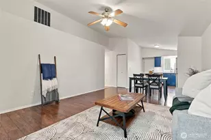 4704 60th Dr NE, Marysville, WA 98270 - Photo 4