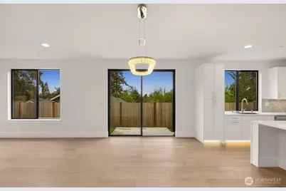 7607 NE 198th Court, Kenmore, WA 98028 - Photo 10