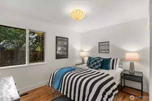 4215 Island Crest Way, Mercer Island, WA 98040 - Photo 28