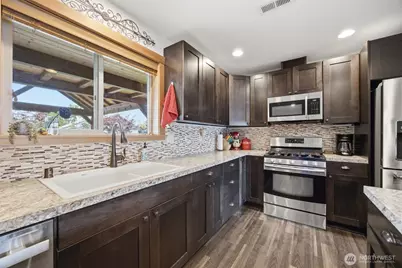 406 Amareen Court, Nooksack, WA 98276 - Photo 12