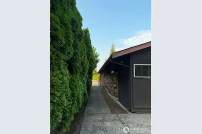 2704 125th Avenue Ct E, Edgewood, WA 98372 - Photo 10
