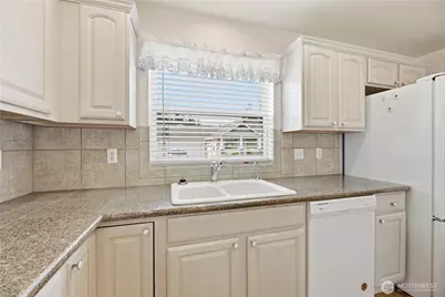 1550 Mountain View Drive #C, Enumclaw, WA 98022 - Photo 14