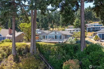 344 Marine Drive, Coupeville, WA 98239 - Photo 8