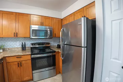 15300 112th Avenue NE #B108, Bothell, WA 98011 - Photo 8