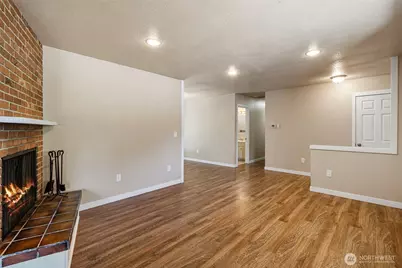 4708 Alameda Avenue W, University Place, WA 98466 - Photo 4