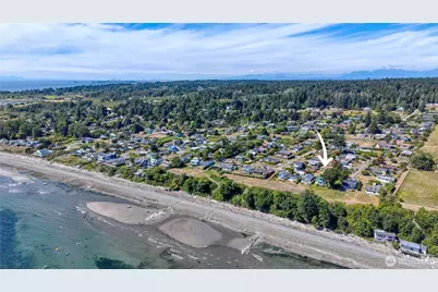 1992 Holiday Lane, Point Roberts, WA 98281 - Photo 2