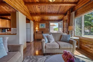1992 Holiday Ln, Point Roberts, WA 98281 - Photo 6