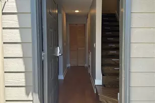 [Address not provided], Redmond, WA 98052 - Photo 2