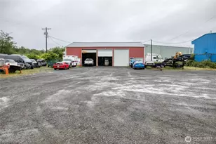 718 27th St, Hoquiam, WA 98550 - Photo 2