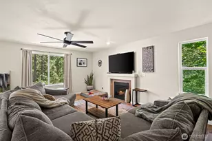 18102 Big Fir Ct SE, Yelm, WA 98597 - Photo 6