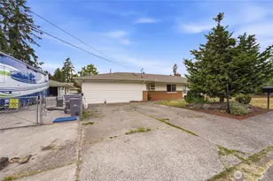 12820 SE 172nd St, Renton, WA 98058 - Photo 32