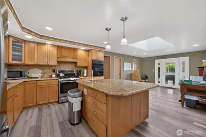 12820 SE 172nd Street, Renton, WA 98058 - Photo 8