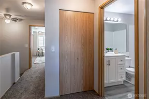 5626 S 231st Pl, Kent, WA 98032 - Photo 8
