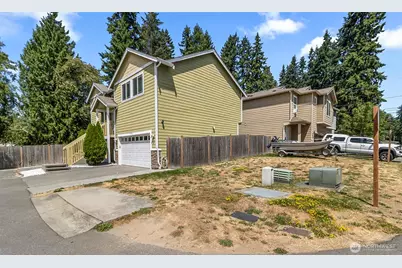 12520 24th Place W, Everett, WA 98204 - Photo 4