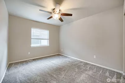 23511 Tahoma Place, Black Diamond, WA 98010 - Photo 20