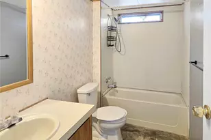 102 Nancy Ln, Centralia, WA 98531 - Photo 16