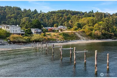 25764 Gold Beach Drive SW, Vashon, WA 98070 - Photo 38