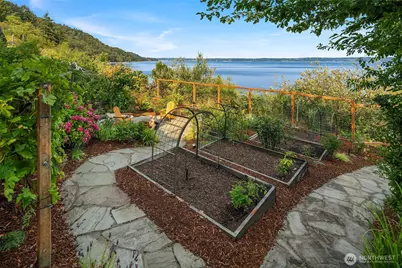 25764 Gold Beach Drive SW, Vashon, WA 98070 - Photo 36