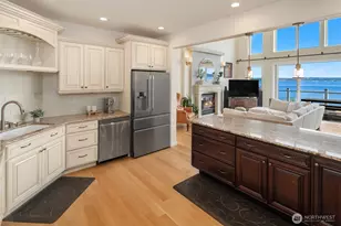 25764 Gold Beach Dr SW, Vashon, WA 98070 - Photo 16