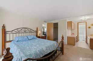 10601 63rd St Ct E, Puyallup, WA 98372 - Photo 16
