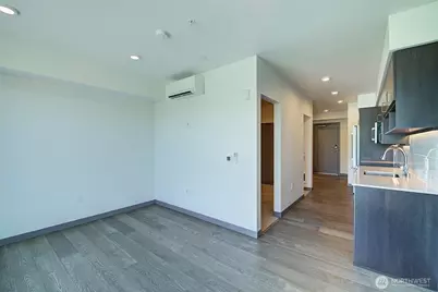 11903 NE 128th Street #605, Kirkland, WA 98034 - Photo 8