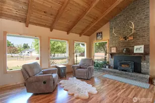 870 Thorton Dr, Sequim, WA 98382 - Photo 4