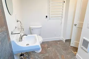 1470 Grant St, Bellingham, WA 98225 - Photo 10