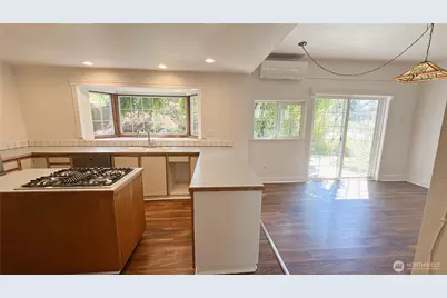 1470 Grant Street, Bellingham, WA 98225 - Photo 6