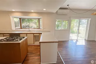 1470 Grant St, Bellingham, WA 98225 - Photo 6