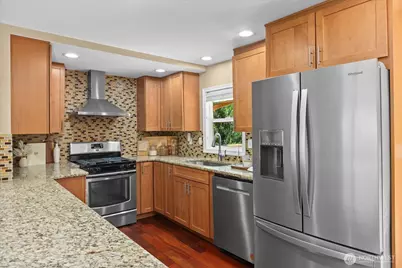 3205 NE 204th Street, Lake Forest Park, WA 98155 - Photo 6