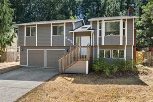 5609 41st Ave E, Tacoma, WA 98443 - Photo 2