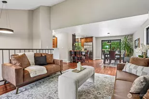 12004 81st Ave NE, Kirkland, WA 98034 - Photo 2