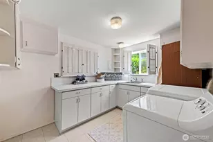 1107 Sequalish St, Steilacoom, WA 98388 - Photo 18