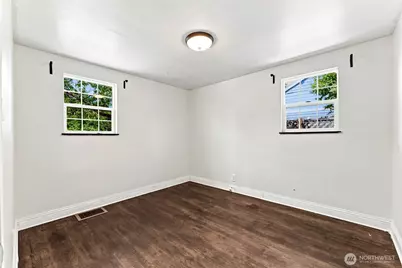 17053 35th Avenue S, SeaTac, WA 98188 - Photo 16